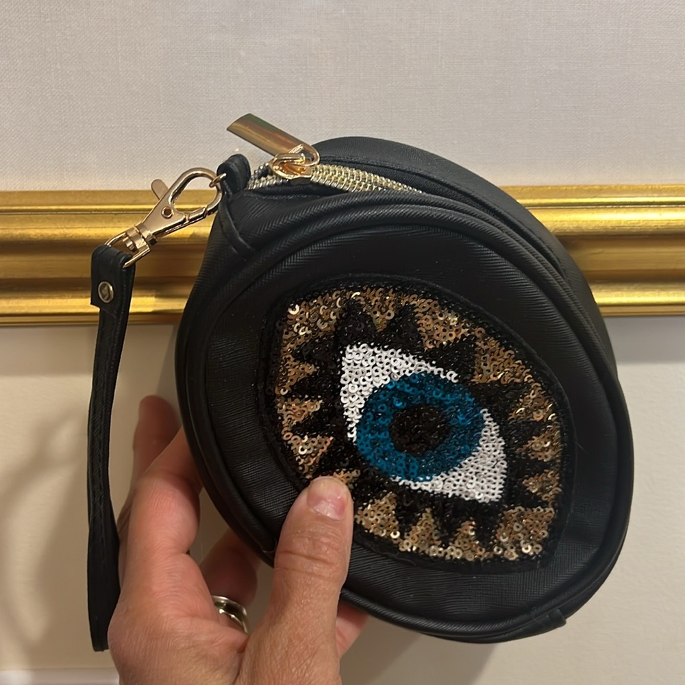 Sequin Evil Eye Clutch 🧿 💄💋